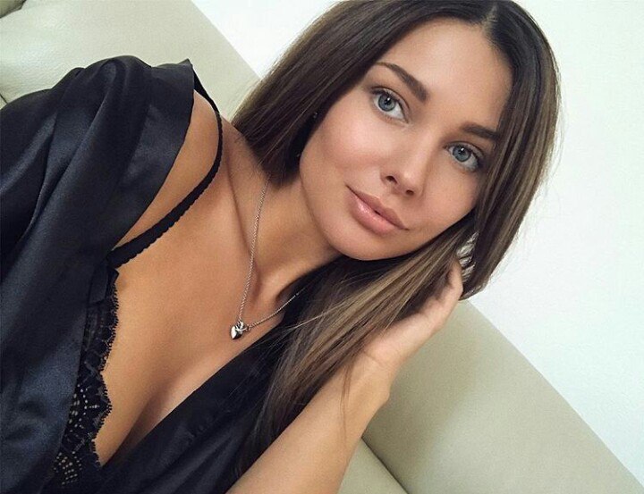 Путана Алиса Шатенка c 3 размером груди у метро Электросила Санкт-Петербург Фото - 3