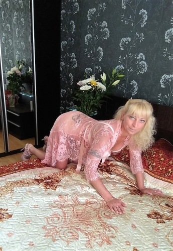 Проститутка индивидуалка Валерия Блондинка c 3 размером груди у метро Московская СПб Фото - 4